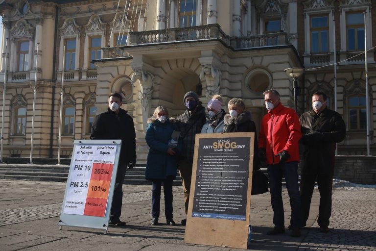 Co Sądeczanie wiedzą o smogu?