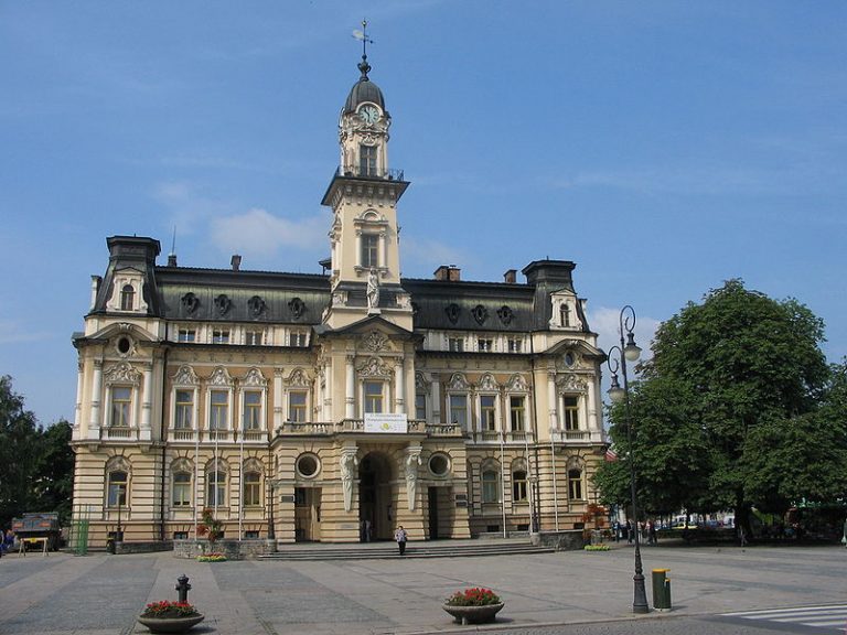 Nowy Sącz: Stare Miasto – Pomnikiem Historii, a ratusz do remontu