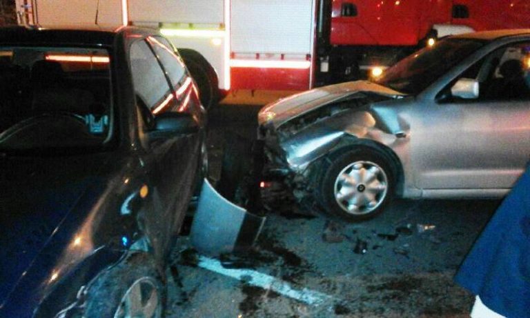 Nowy Sącz: stłuczka Seata i Volkswagena