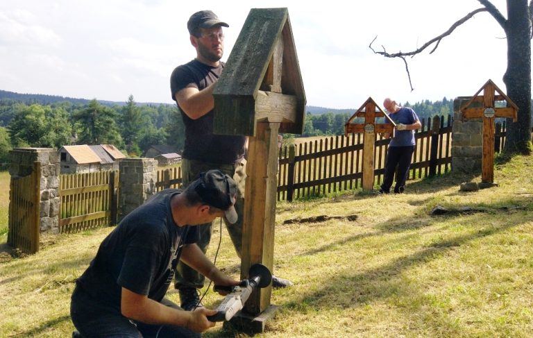 Sękowa: podarowali serce ziemi, która kryje bohaterów…