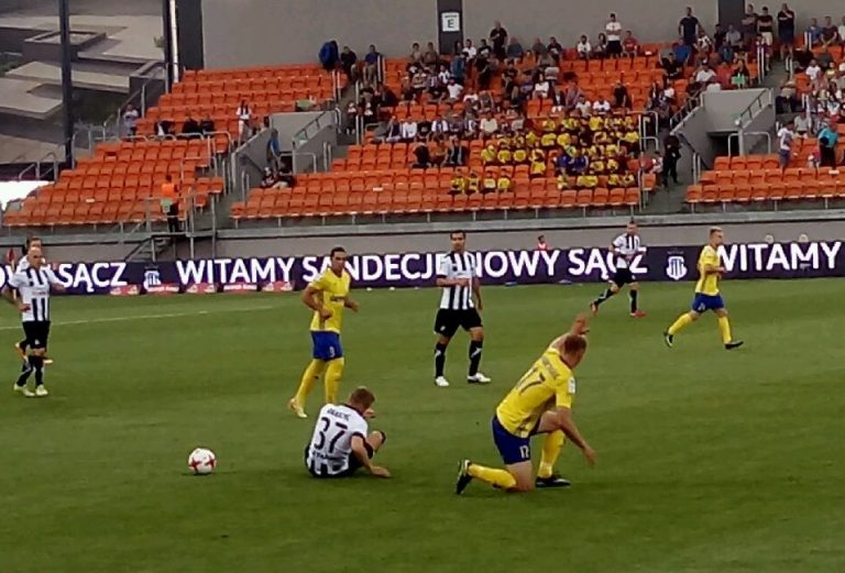 Sandecja na bezbramkowym kursie. Solidnie w defensywie, w ataku za słabo.