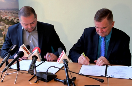 PWSZ i gmina Chełmiec: będą razem zdobywać granty i dbać o losy absolwentów sądeckiej uczelni