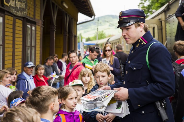 Dobry Tygodnik Sądecki na trasie pociągu retro