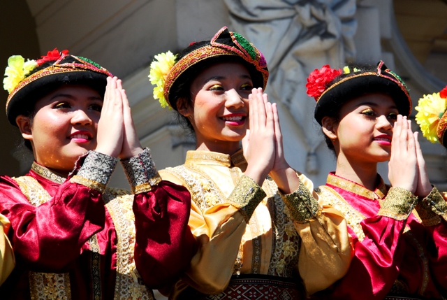 Taniec saman i krakowiak na rynku czyli dzień indonezyjsko – krakowski