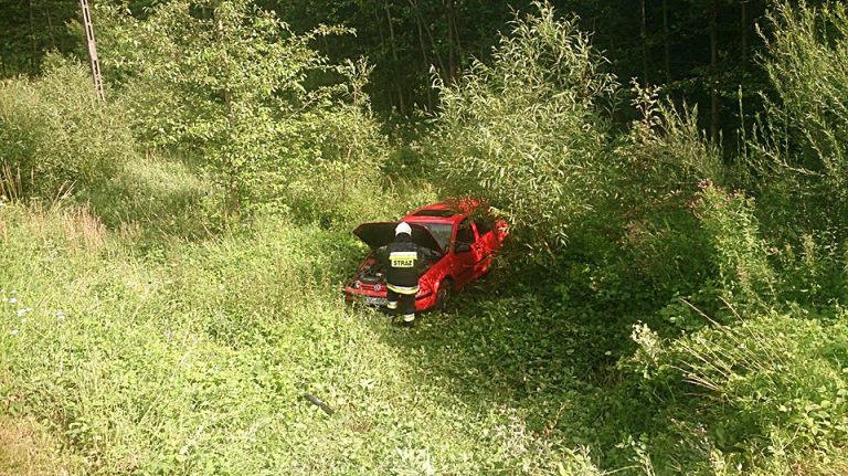 Pechowa 28 dla kierowców. Dwa wypadki, sześć samochodów.