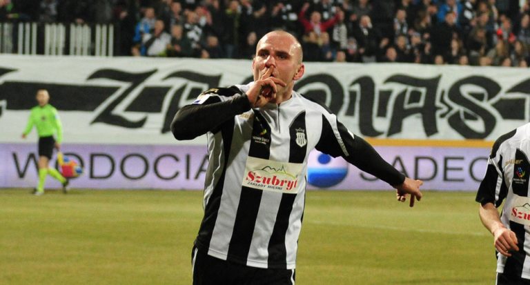 Sandecja zdobyła Miedź i gra dalej. Trochim bohaterem.