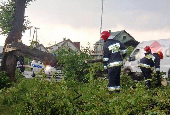 Burze, wiatr i grad czyli 10 sierpnia na Sądecczyźnie
