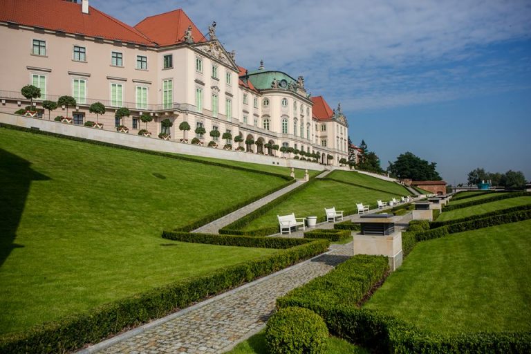 Starosądecka firma Park M dokończy odbudowę Zamku Królewskiego w Warszawie