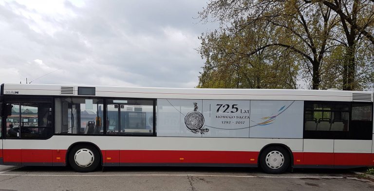 Nowy Sącz: 1 listopada MPK uruchomi specjalną linię pomiędzy cmentarzami