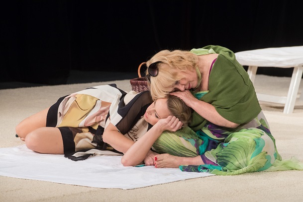 Jesienny Festiwal Teatralny: Po co są matki? Rozmowy, których wcześniej nie było