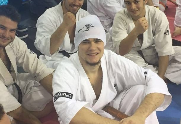 Karate: sądeczanin znów zadziwia: został mistrzem Hiszpanii. Walka wygrana w 70 sekund!