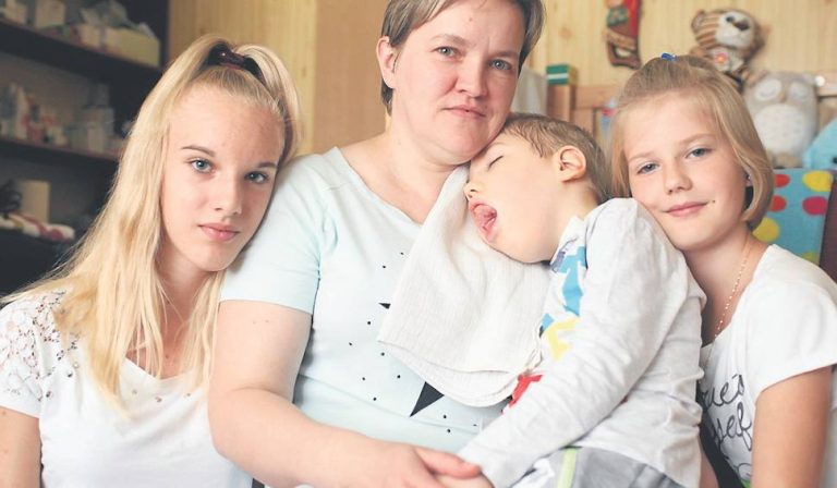 AKCJA CHARYTATYWNA: Pomóżmy wykończyć dom rodzinie Wojnarów