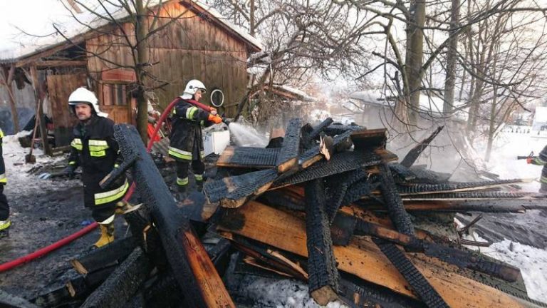 Wawrzka: spłonął garaż, dom udało się ocalić