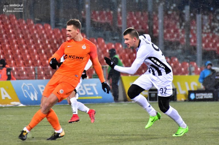 To mógł być ciekawy transfer Sandecji i Zagłębia Lubin. Milion złotych na stole!