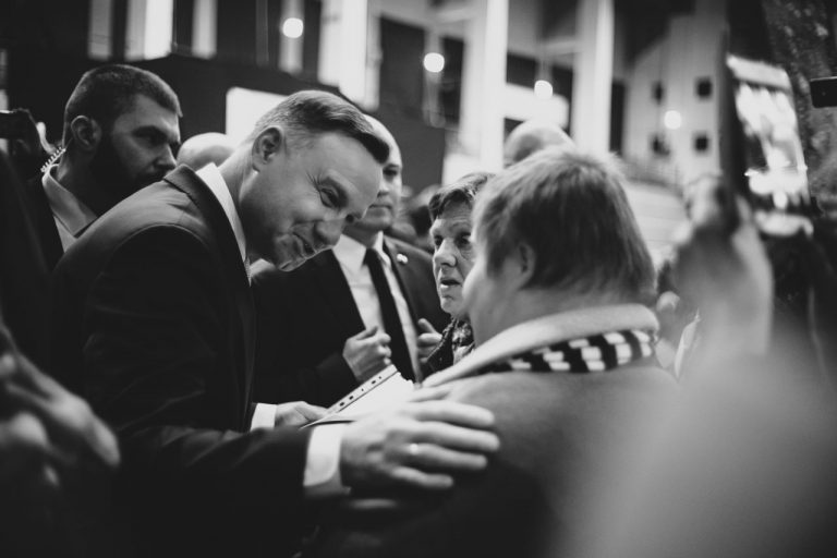 Spotkanie z prezydentem czarno na białym…