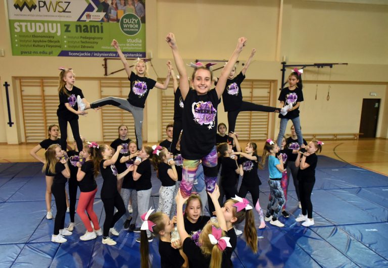 Sądeckie cheerleaderki jadą na Mistrzostwa Polski. Marzą o Igrzyskach