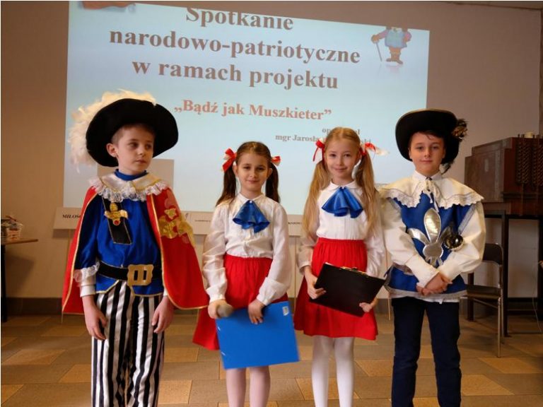 W Ósemce uczyli patriotyzmu. Projekt „Bądź jak Muszkieter”