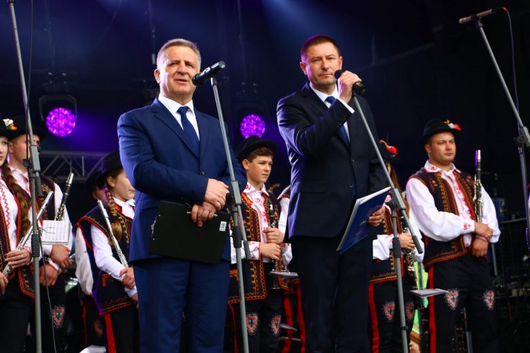 Wymarzyłem sobie tę gminę – rozmowa ze Stanisławem Golonką, wójtem Łososiny Dolnej