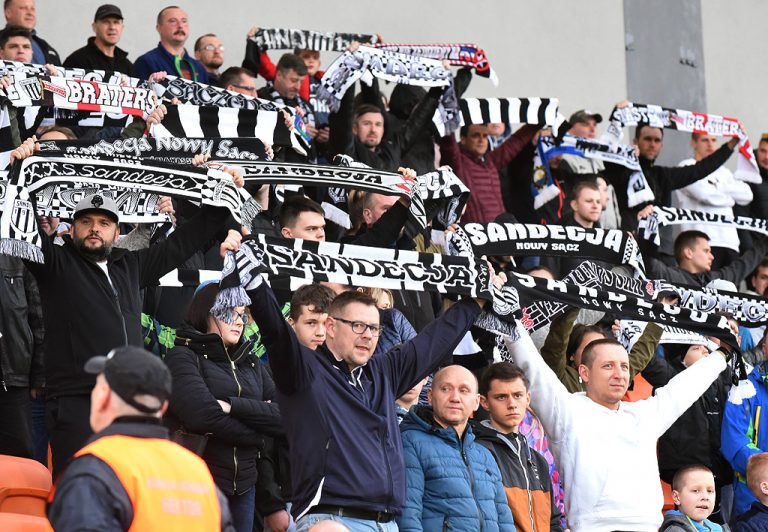 Sandecja nadal na dnie Ekstraklasy. Punkt z Białą Gwiazdą