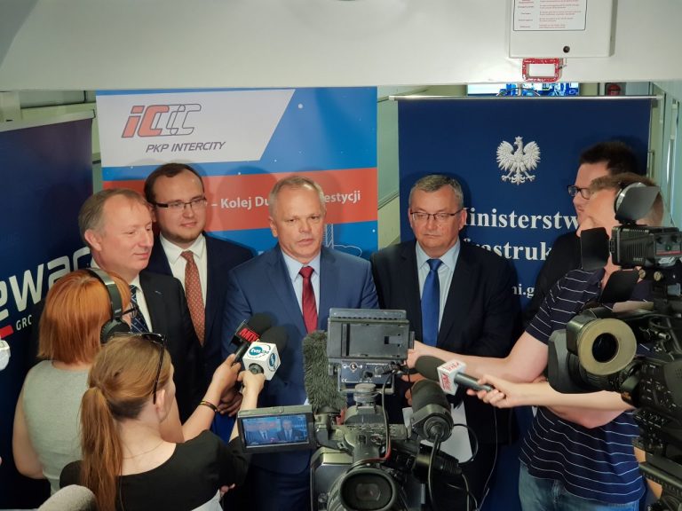 Rekordowy kontrakt Newagu. Na stole ponad 350 milionów!