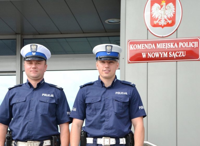 Policjanci uratowali życie 66-latka. Nie czują się bohaterami