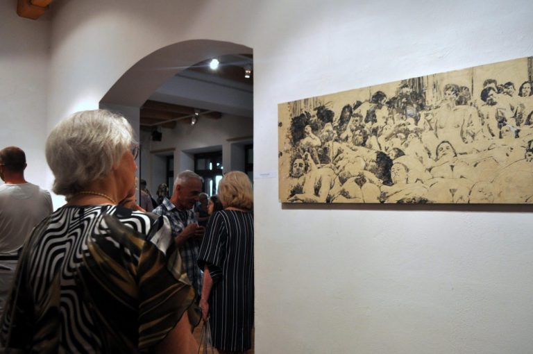 Małą Galerią zawładnęło dziewięć Sztuk Pięknych