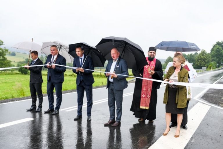 Gruntownie zmodernizowali drogę Gorlice – Bardejów – Preszów