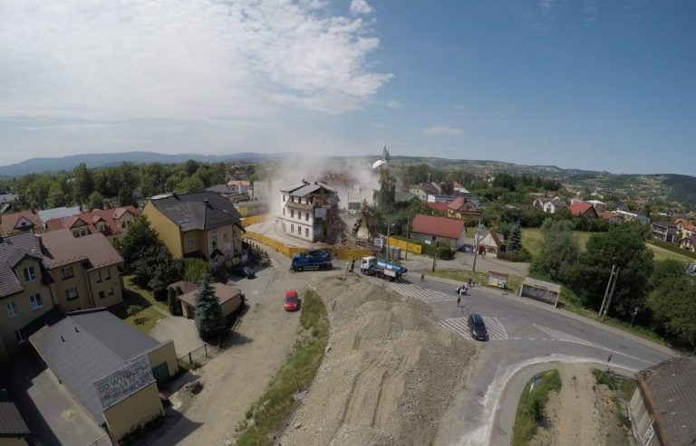 Nowy Sącz: ostatnie chwile kamienicy przy ul. Krakowskiej