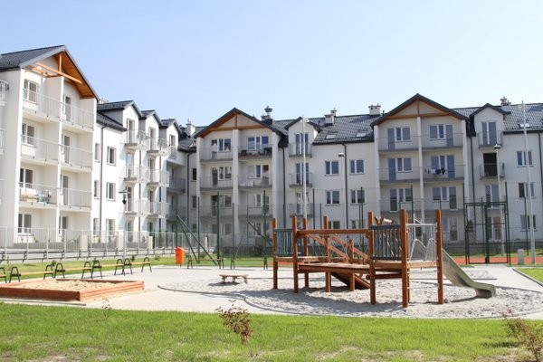 Zalegają trzy miliony z opłatami za czynsz, ale nie są zainteresowani odpracowaniem długów