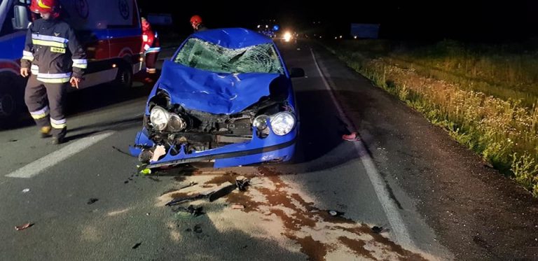 Nocny dramat na obwodnicy Starego Sącza. Dwaj mężczyźni ciężko ranni