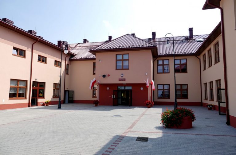 Rąbkowa: nowa szkoła na nowy rok szkolny