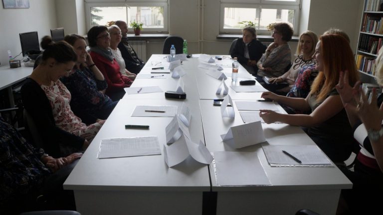 Ciemności kryją ziemię czyli… projekt edukacyjny dla nauczycieli i uczniów