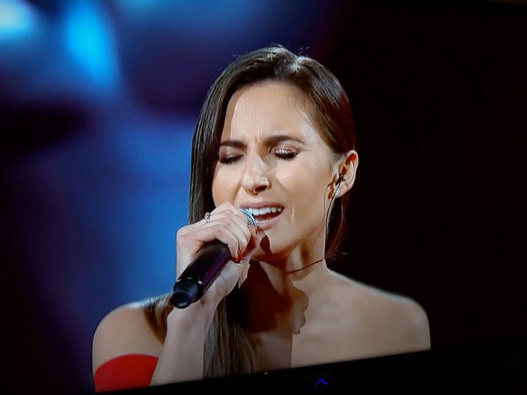 Izabela Szafrańska na muzycznym ringu The Voice of Poland pokazała co potrafi!