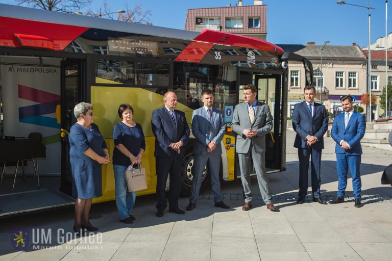 Gorlice podpisały umowę na dostawę 11 nowoczesnych autobusów Solaris
