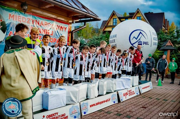 Piłkarze Sandecji najlepsi w międzynarodowym turnieju! Brawo!