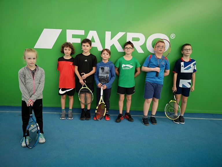 Tenis ziemny. Najmłodsi rywalizowali o Puchar STT Fakro