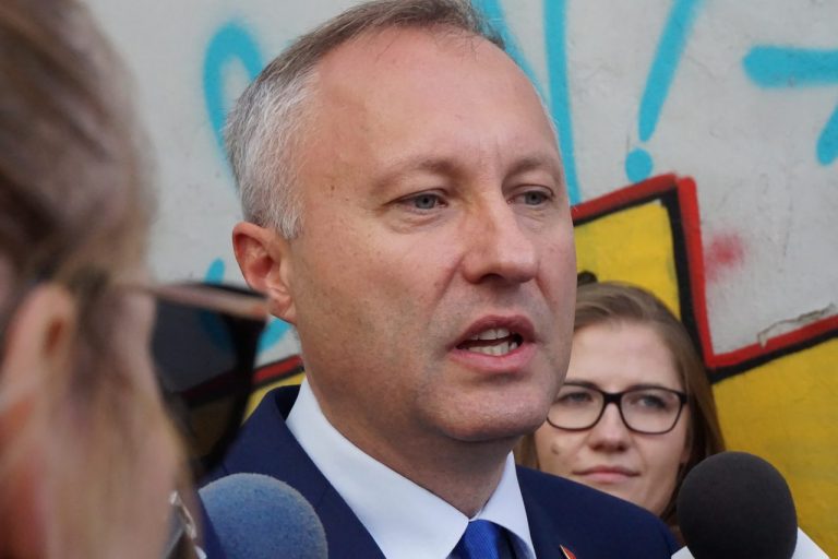 Ludomir Handzel odda sądeczanom połowę każdej swojej soboty