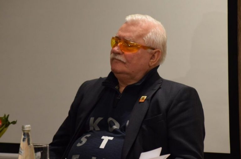 Lech Wałęsa w Nowym Sączu: każdy minister musi być zbadany przez psychologa
