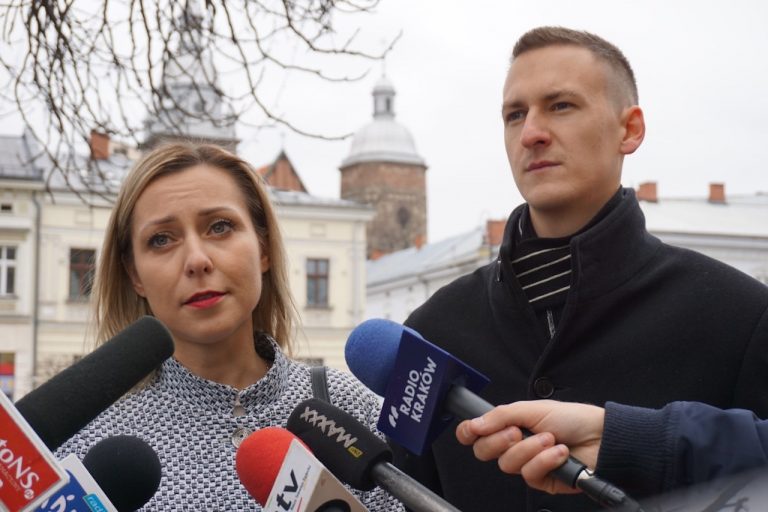 MotoMikołaje znów odpalą silniki dla dzieciaków z Sądecczyzny. Wrzuć coś do ich worków z prezentami!