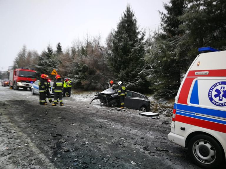 Gruszowiec: Tragiczny początek Świąt. Zginęła jedna osoba