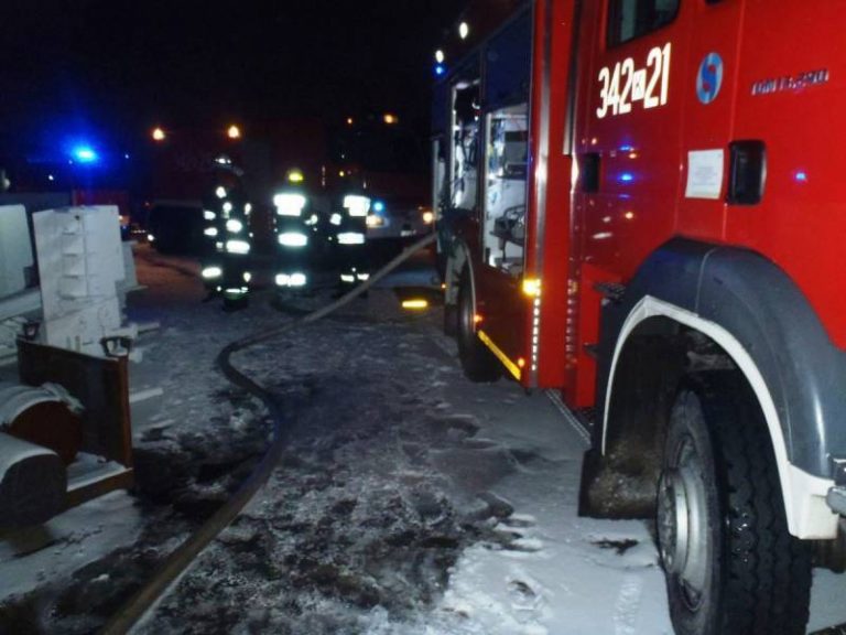 Nowy Sącz: pożar w zakładzie produkcyjnym