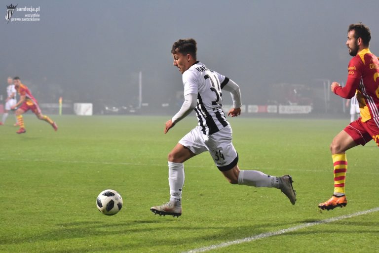 Piłkarz Sandecji w gronie talentów 1. ligi! Pytają kiedy zagra w ekstraklasie