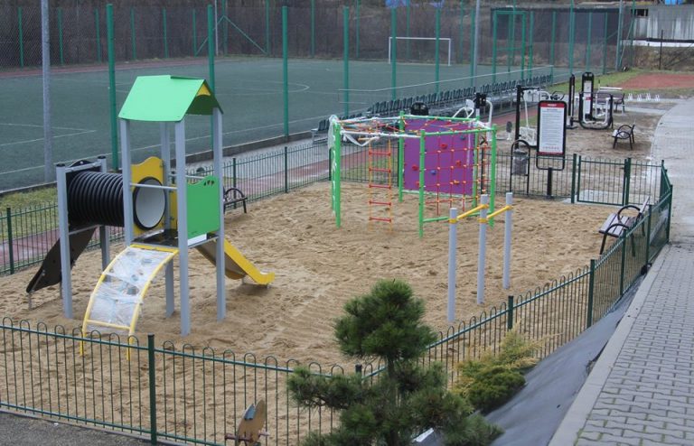 Korzenna: siłownie, place zabaw i strefy gier za ponad pół miliona