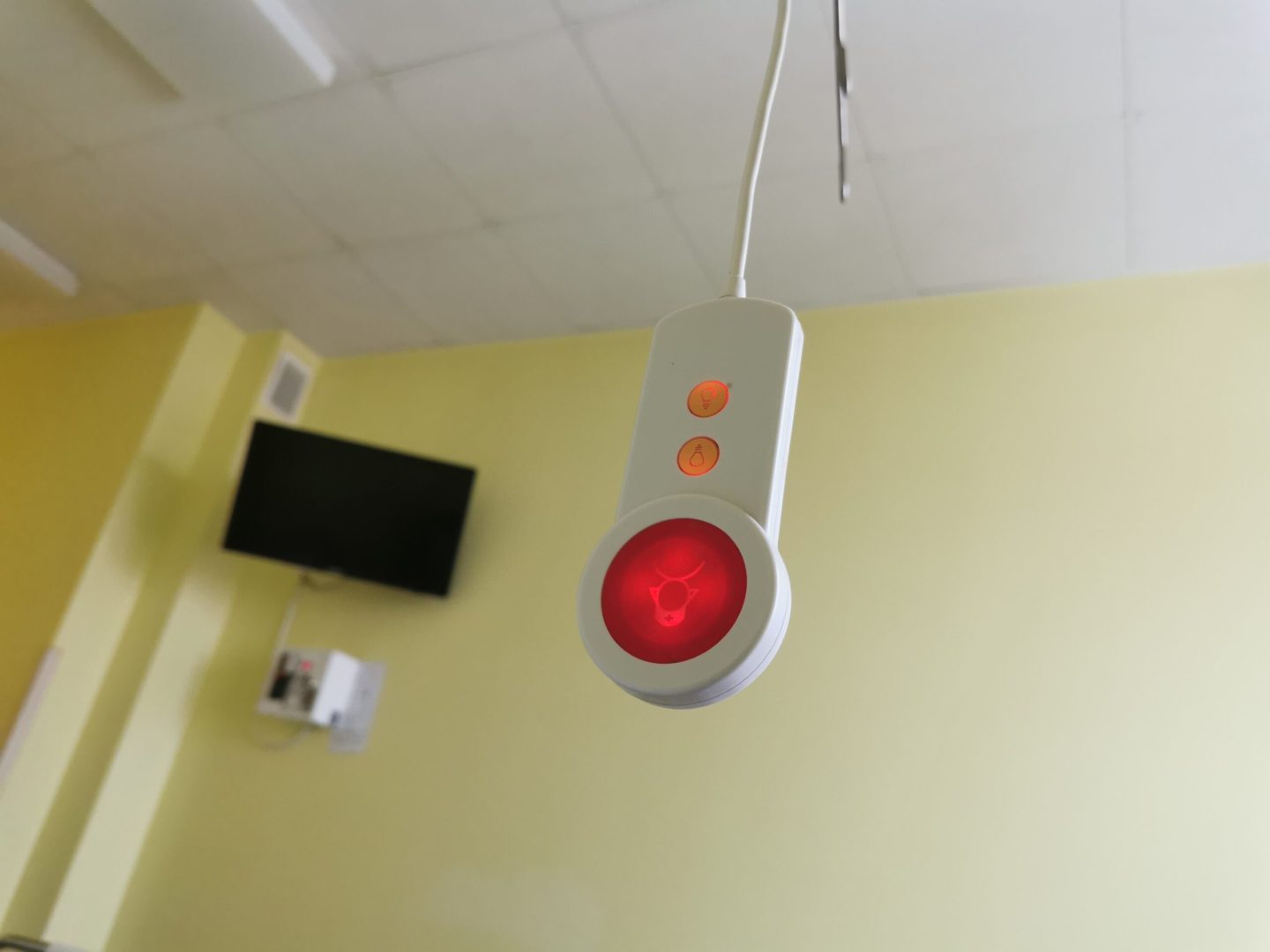 Covid-19, szpital w Krynicy-Zdroju, szpital w Nowym Sączu, Agnieszka Kęska, Sądeckie Pogotowie Ratunkowe, Grybów, Bomed