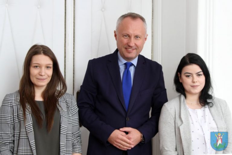 Prezydent wspiera ,,młode wilki”
