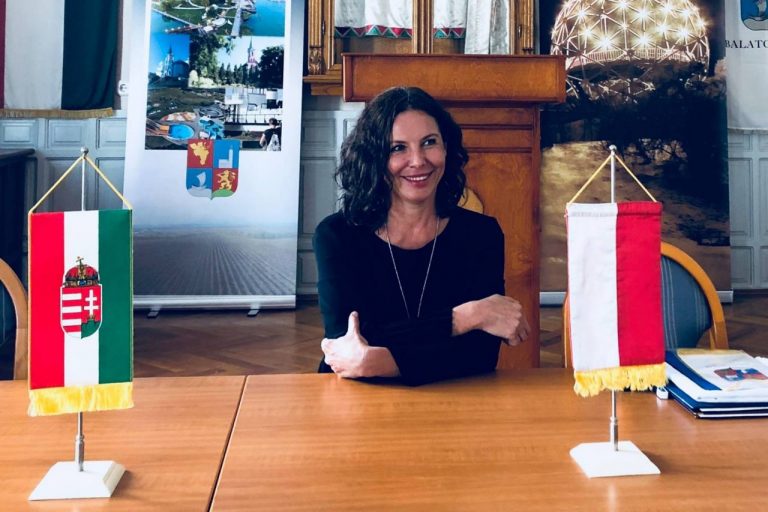 Sądecka stomatolog z węgierskim Złotym Krzyżem Zasługi