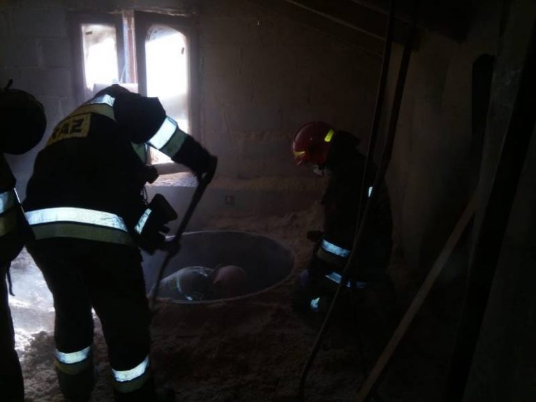Tragedia w Wojnarowej: ,,z trocin wystawała tylko podeszwa buta”