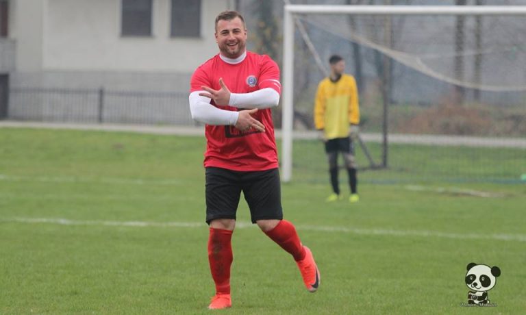 B Klasa. Ekipa ze Stróż rozbita u siebie. 10 goli snajpera i post na Ekstraklasa Trolls!