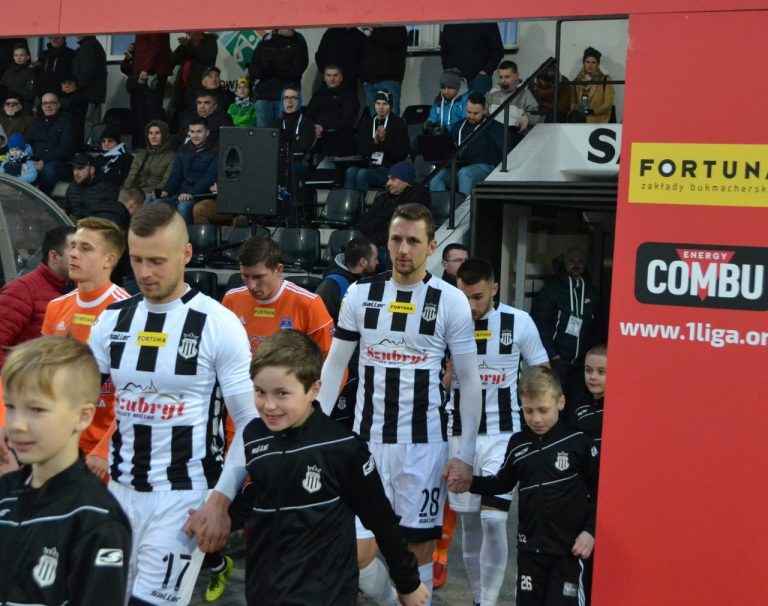 Sandecja gra dziś z „Góralami”. Rywal lubi sobie postrzelać i ma najlepszego snajpera ligi