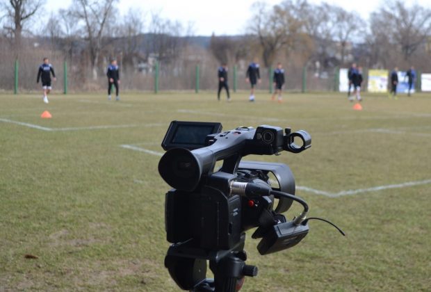 Hit 1. ligi ŁKS vs. Sandecja transmitowany w telewizji!